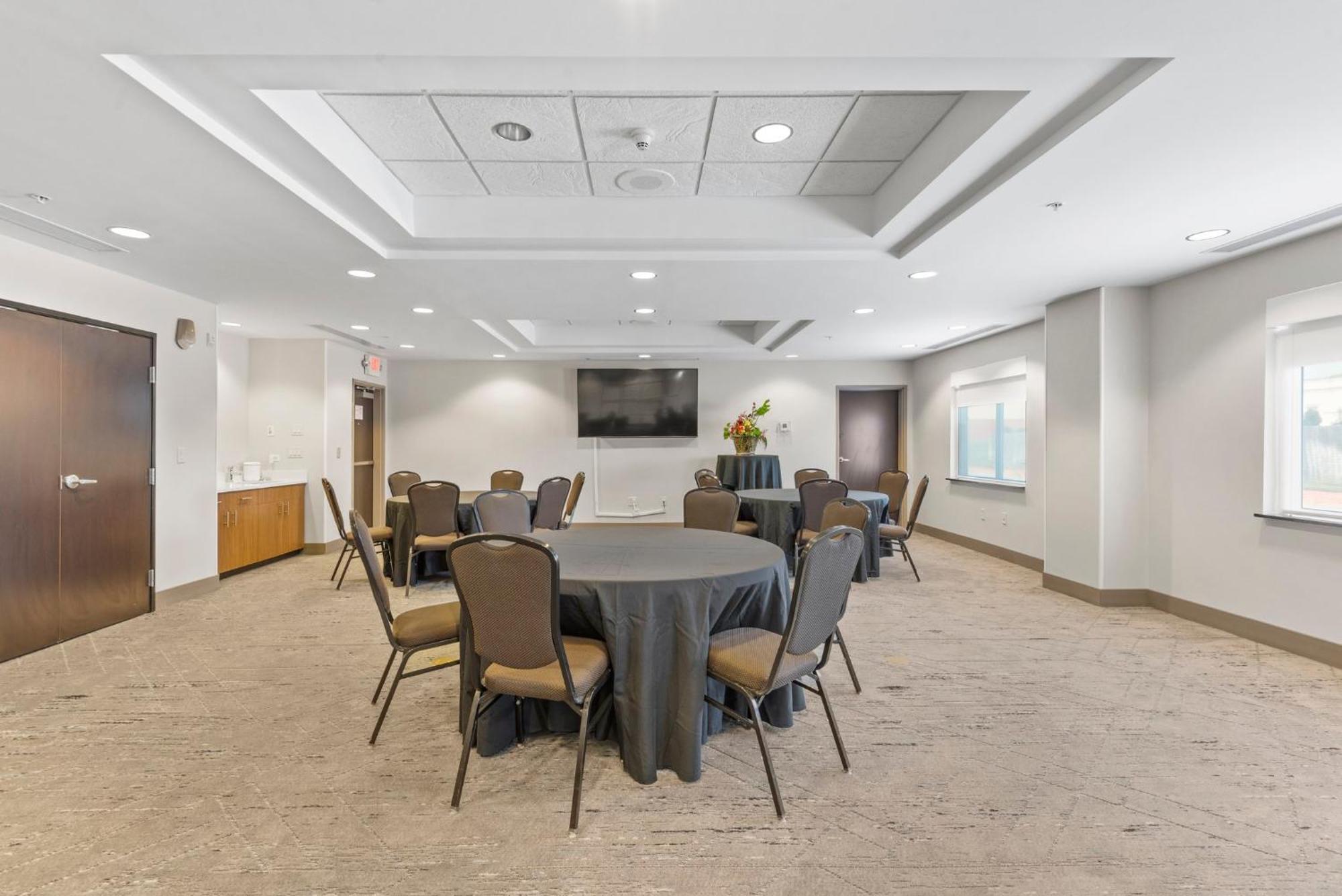 Hotel Holiday Express South Bixby By Ihg