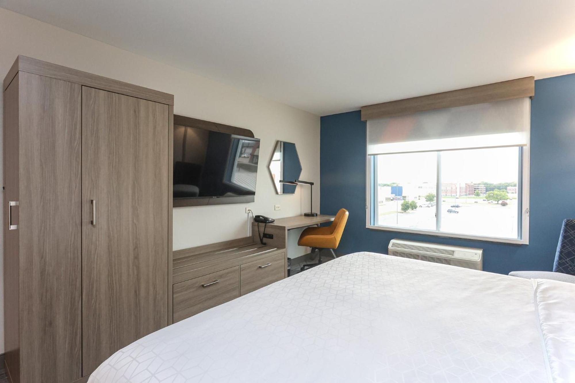 Hotel Express Tulsa South Bixby By Ihg Jenks