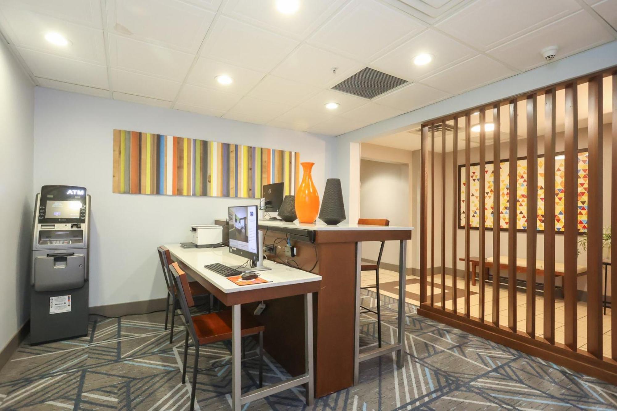 Holiday Express South Bixby By Ihg Tulsa