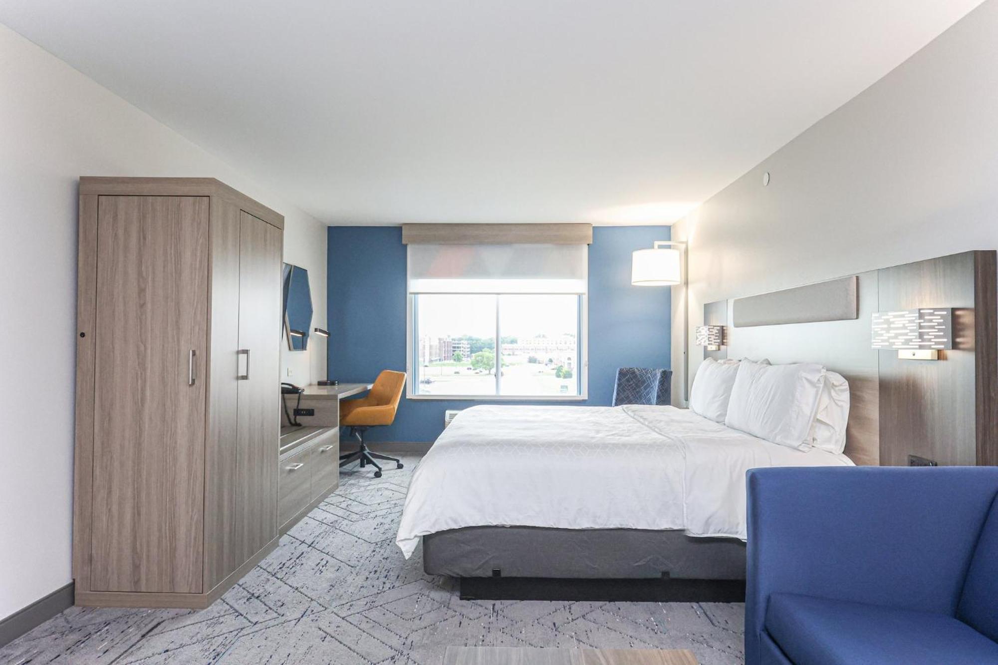 Express Tulsa South Bixby By Ihg Hotel