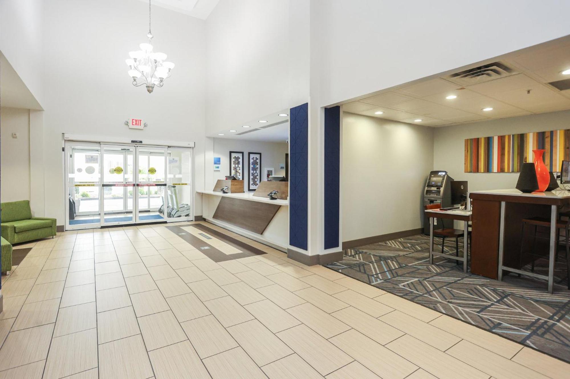 Express Tulsa South Bixby By Ihg 2*